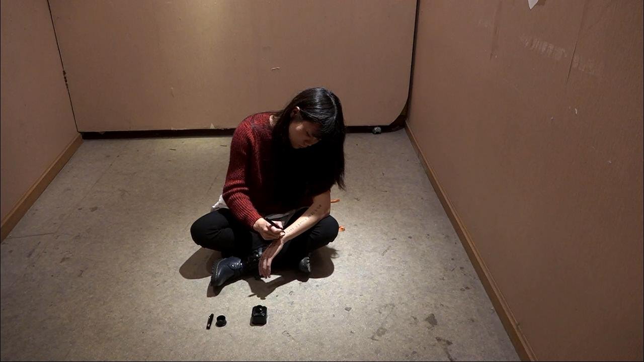 Untitled, 2016, Nanchong, performance by chuchu